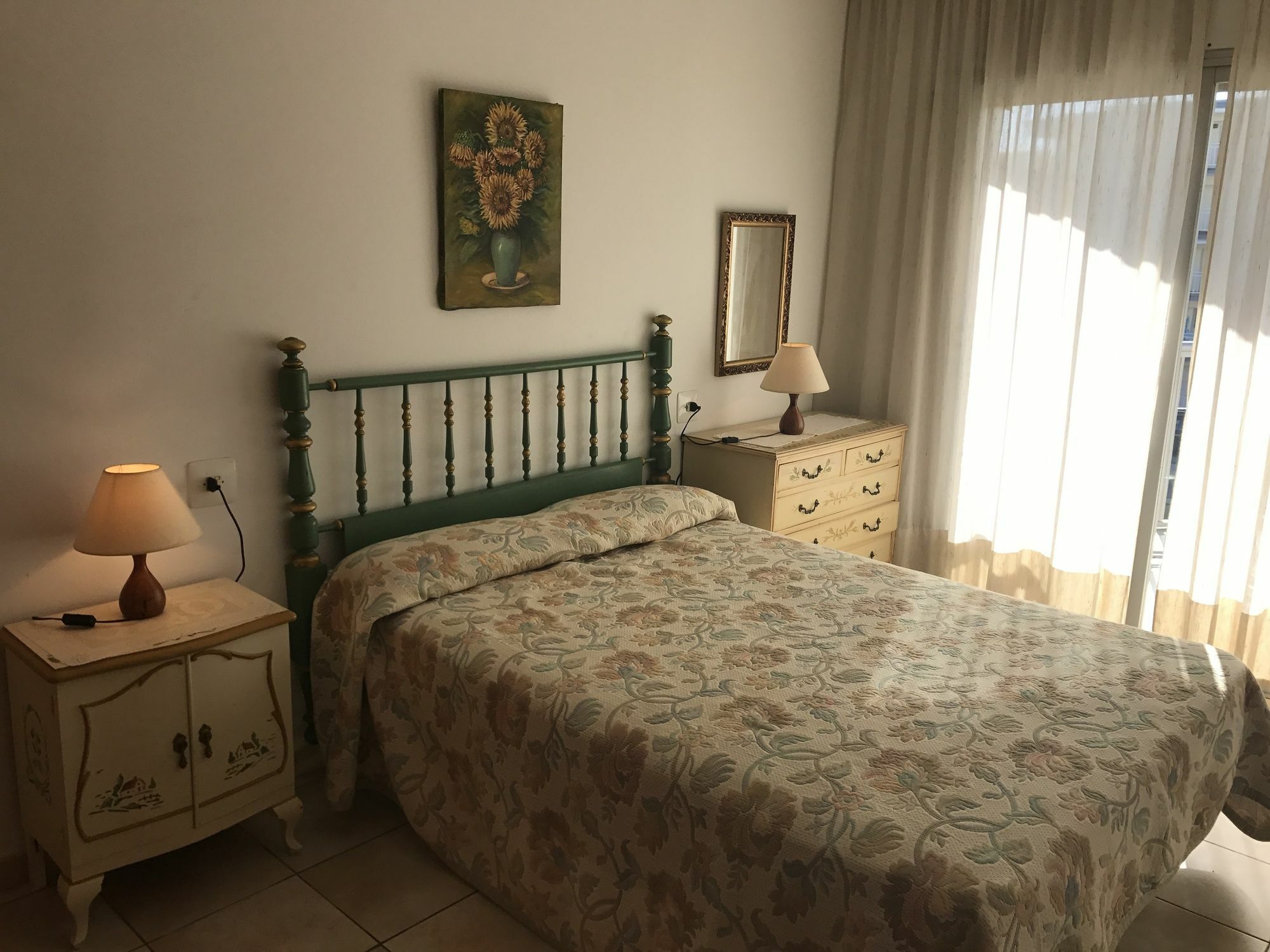 Costa Daurada Apartaments - Regueral กัมบริลส์ ภายนอก รูปภาพ